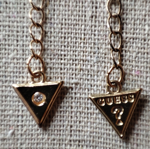 2 Guess Brand Red and Green Emerald Stones Baguette Gold Tone Y2K Bracelets - Picture 12 of 14